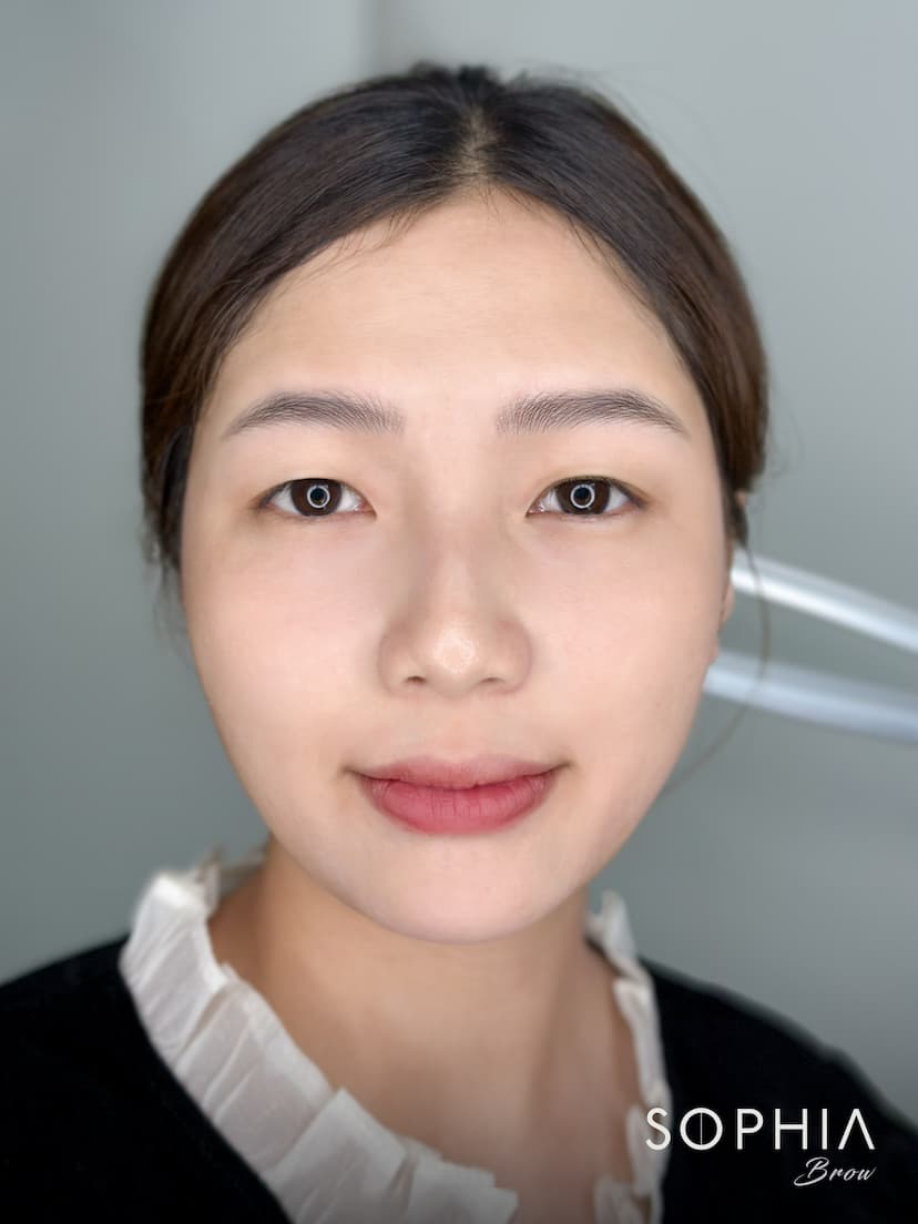 이제는 진한 눈썹에 대한 고민 - After